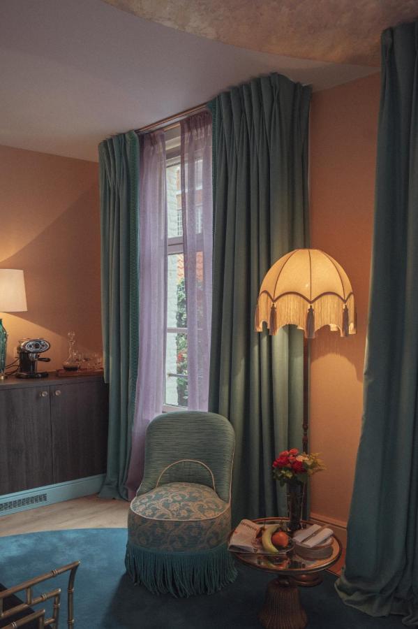 Flora Hotel Antwerp Exterior photo