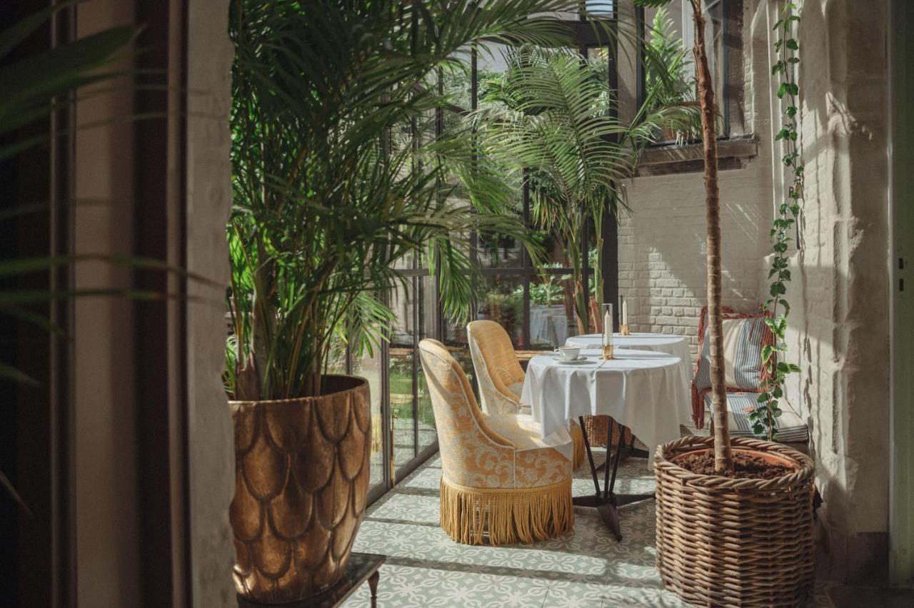 Flora Hotel Antwerp Exterior photo